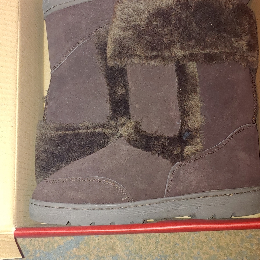 Women's size 11 Brown winter boots